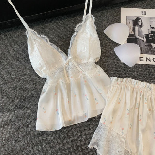 【預購】夏季少女纯欲吊带短裤家居服-膚色鬱金香