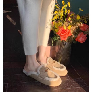 【預購】真皮包頭小金幣保暖毛毛拖鞋(2色)