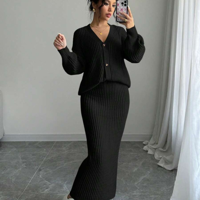 【預購】純色V領針織衫+半身裙套裝(3色)