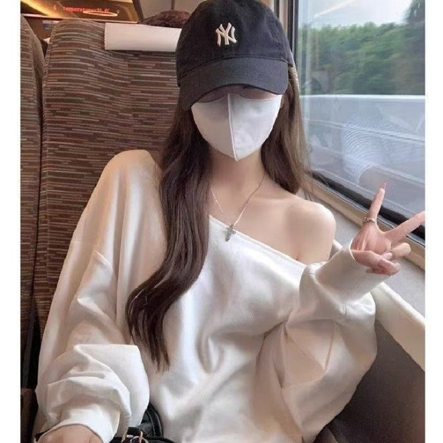 【預購】韓系chic寬鬆白色斜肩衣褲套裝