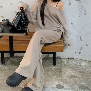 【預購】卡其色衛衣微喇叭褲休閒運動套裝