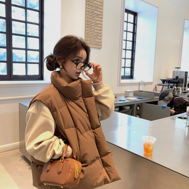 【預購】立領寬鬆羽絨棉背心(3色)