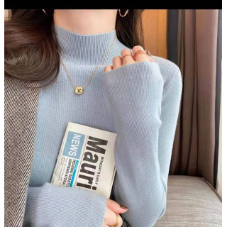 【預購】羊毛針織半高領打底衫