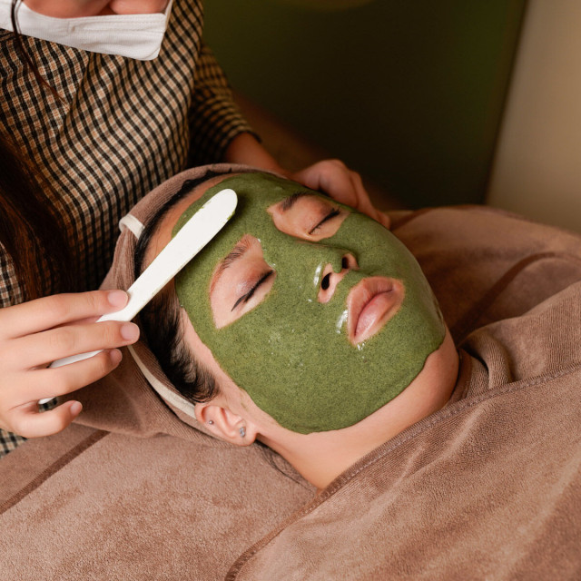 【溱澍顏美妍館】草本溫感舒壓按摩課程