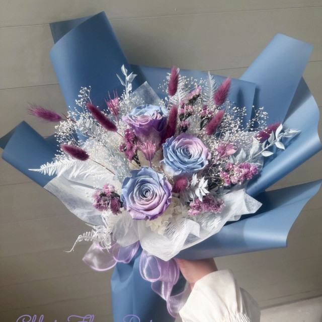 【Chloris】漸層玫瑰永生花束（3朵）