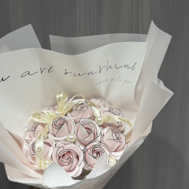 【後昌花苑】小香風'' 香氛玫瑰花束