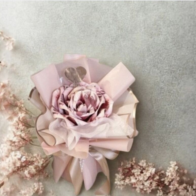 【RH.新北花店】有錢花大玫瑰'' 花束