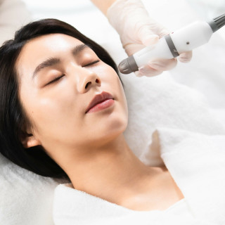 【薇美妍肌膚管理】水 漾 透 亮 精 萃